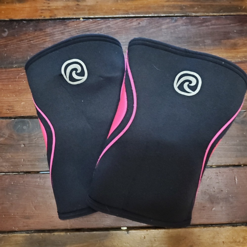 Rehband Knee Sleeves